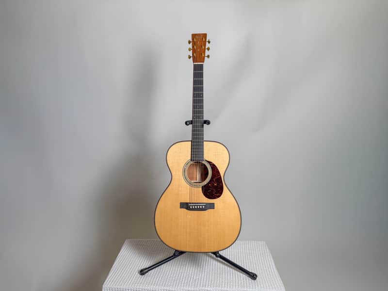 Martin Martin Custom Shop 00014F Spruce/Highly Flamed Koa Acoustic 2021-2024 - Gloss image 1