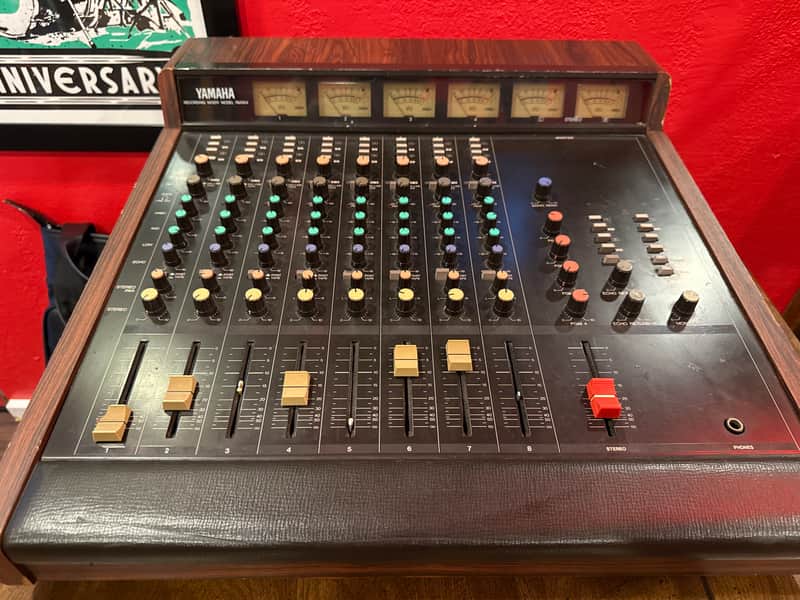 Yamaha RM 804 1980s - Wood Grain image 1