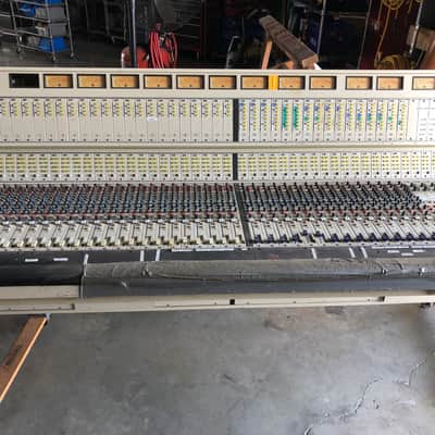 Mixing Console, Studio/Broadcast 40 channel Auditronics 900 unknown Beige image 1