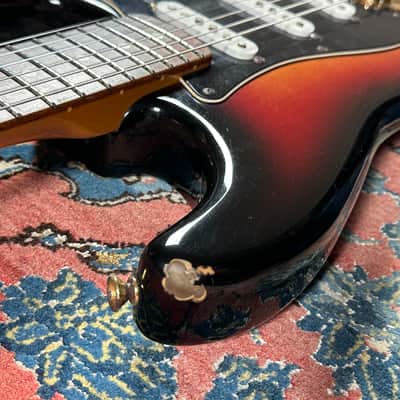 Fender Stevie Ray Vaughan Signature Stratocaster 2003 Sunburst image 7
