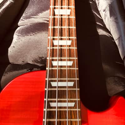 Epiphone 1996 Les Paul Bass Made In Korea Sunburst Red  w/ New Strings & Set Up image 4