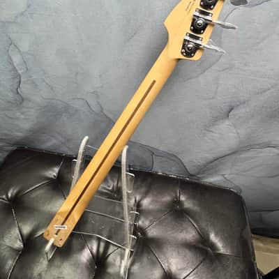 Fender Player Series Loaded Precision Bass Neck with Pau Ferro Fingerboard Bild 8