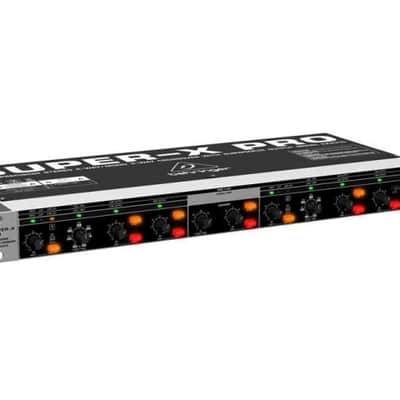 Immagine BEHRINGER CX2310 V2 SUPER-X PRO CROSSOVER 2 VIE STEREO 3 MONO USCITA SUBWOOFER - 1