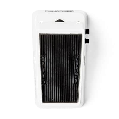 Dunlop CBM105Q Cry Baby Bass Mini Wah pedal image 4