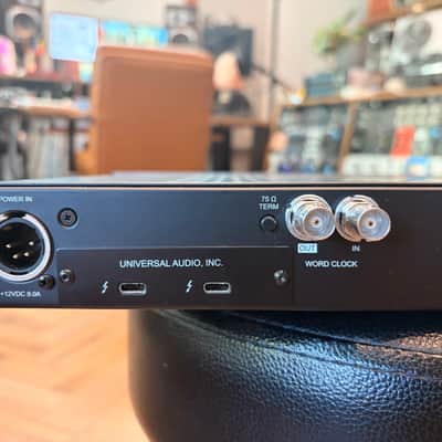 Universal Audio Apollo x16 Audio Interface image 6