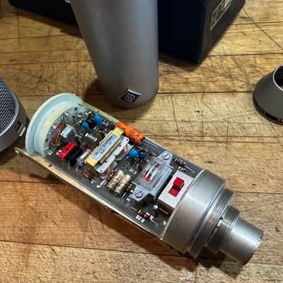 Vintage 1978 Neumann U 87 Condenser Microphone - NICE! image 6