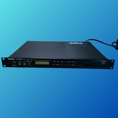 Roland S-330 Digital Sampler | Reverb
