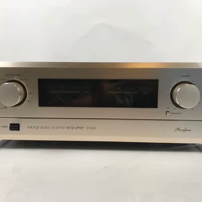 Accuphase E-305 Integrated Stereo Amplifier Bild 3