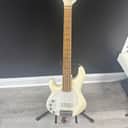 Ernie Ball Music Man StingRay 5 left handed