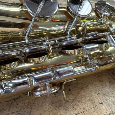 Used Yamaha YAS-23 Alto Sax Saxophone with Case Mouthpiece Neck Strap Just Serviced image 10