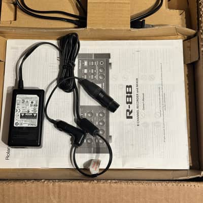 Roland R-88 8-Channel Recorder/Mixer/Interface 2015 - Excellent Condition image 7