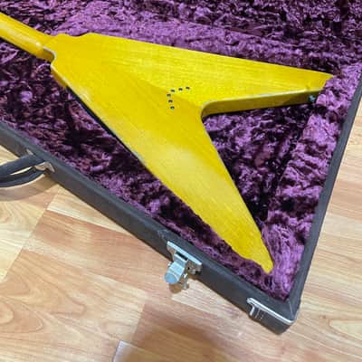 Gibson Custom Shop Master Artisan Collection Leo Scala Classic Black Flying V 2022 Korina image 13
