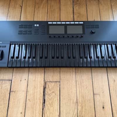 Native Instruments Komplete Kontrol S49 Mk2 2010s - Black on Black - Limited Edition image 1