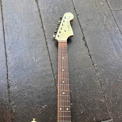 Fender Vintera '60s Jazzmaster with Pau Ferro Fretboard 2022- Olympic White image 15