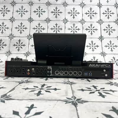 Akai MPC X Standalone Sampler / Sequencer image 3