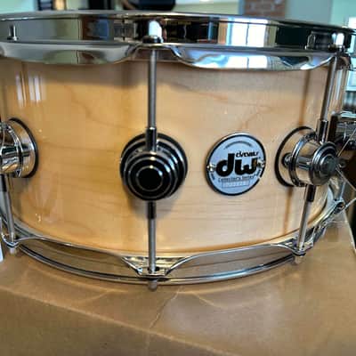 BRAND NEW DW Collectors Series Natural Lacquer 6.5x14 Snare image 4