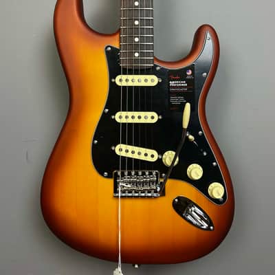 Fender Limited Edition American Performer Timber Stratocaster 2024 - Honey Burst image 1