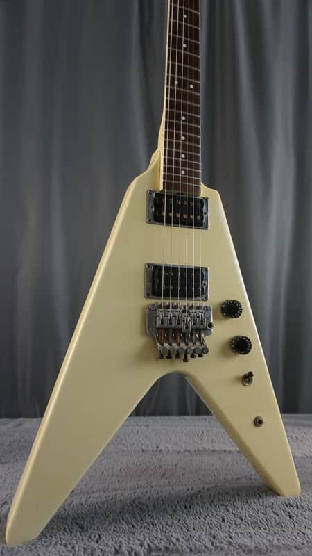 Fernandes/Burny BSV-70 The Function Flying V Short Scale | Reverb