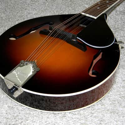 Kentucky KM-140 Standard A-Style Mandolin 2020s - Sunburst W/Matching Bag image 4