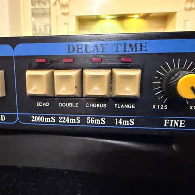 PSK DD-2000 Echo Delay Modulator - As Is image 4