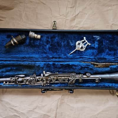 Cavalier Elkhart metal clarinet, USA, Silver-finish, functional, complete. image 1