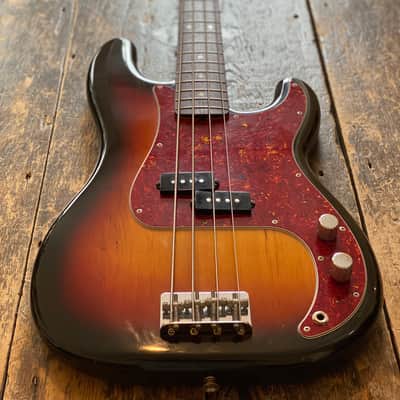 Fender FujiGen 1962 Reissue Precision Bass MIJ I-Serial 1990 Three Tone Sunburst image 5