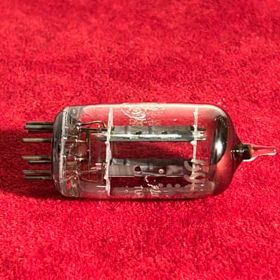 G.E Single Vintage 12AT7 (5965) preamp/amplifier vacuum tube 1960s - Clear Glass image 4