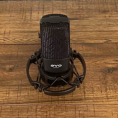 Audient EVO SR1 Studio Condenser Microphone & Shockmount image 5
