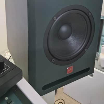 Antelope Audio Atlas i8 Active Studio Monitor - Pair 2023 - Present - Green image 2