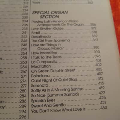 Ekay Music The Great Latin-American SongbookSpiral Bound 432 Pages Giant Book Piano - Vocal - Guitar image 5