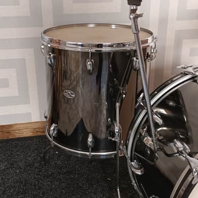 Slingerland 1970s ‘Blakrome’ Over Wood 3 Piece Drum Kit- 12″/16″/22″ image 5