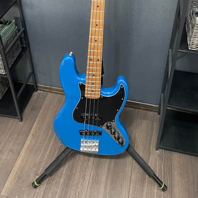 Fender Player II Modified Active Jazz Bass with Maple Fretboard 2025 - Present - Electric Blue image 2
