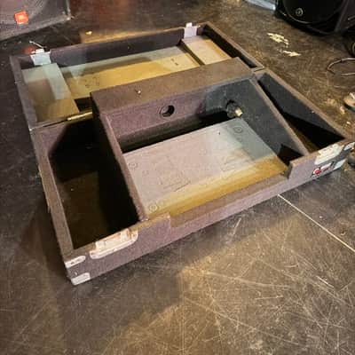 Odessey DJ Mixer/Board/Turntable(fits 2) Hard Travel Case image 8