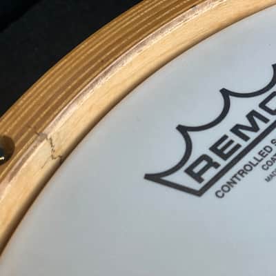 Yamaha MSD1470EJ Elvin Jones Signature 14x7" Maple Snare Drum with Wood Hoops, Gold Hardware 2000s - Gold Sparkle image 9