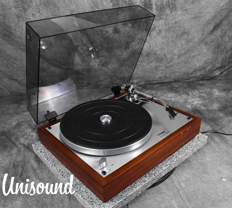 THORENS TD160 Super Beltdrive Turntable in Very Good Condition image 1