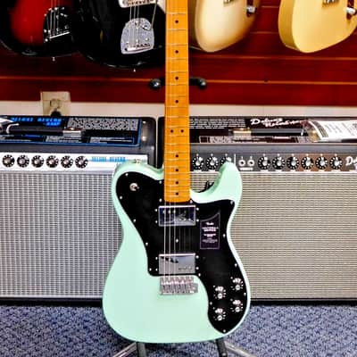 2025 Fender Vintera II '70s Telecaster Deluxe Electric Guitar! Surf Green! VERY NICE!!! image 2