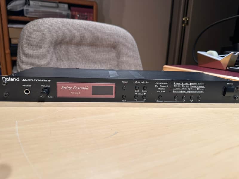 Roland M-SE1 1996 - Black image 1