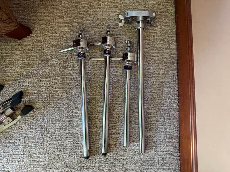 Yamaha Drum / Tom 3 tom arms and one 2 hole receiver image 1