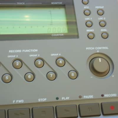 TASCAM 488 1990s - LIGHT GREY image 2