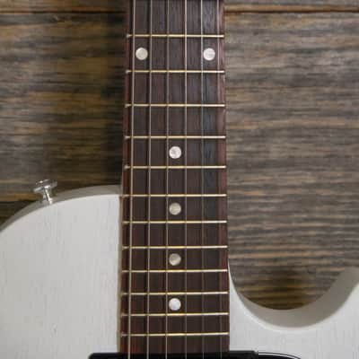 Used Gibson 2019 Les Paul Special - TV White w/Bag image 7