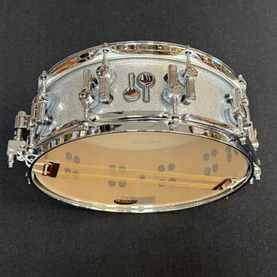 Used Sonor SQ2 14" x 5" Medium Maple Snare Drum in Silver Sparkle Finish image 2