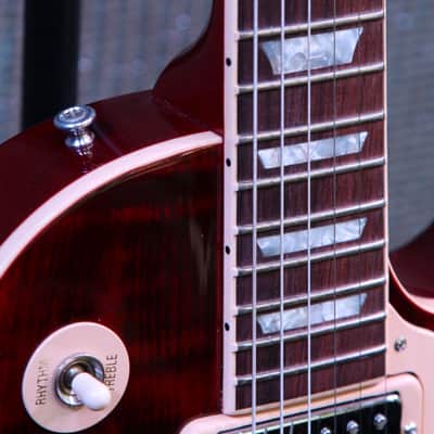 Gibson Les Paul Deluxe 30th Anniversary 2001 - Wine Red image 8