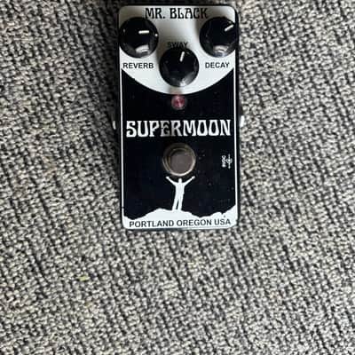 Mr. Black Supermoon Reverb | Reverb