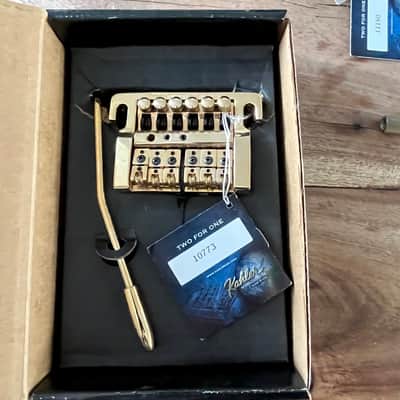 N.O.S Original 80’s Kahler 7200 Tremolo Bridge System + String Lock image 4
