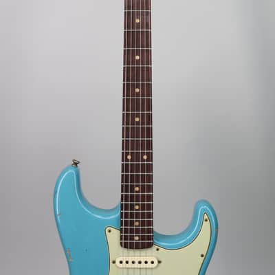 Fender Custom Shop Detroit Guitar Dealer Select '62 Strat Relic Faded Aged Taos Turquoise image 3