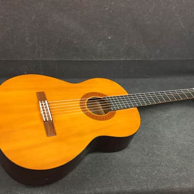 Yamaha C-60 Classical Acoustic Nylon String Guitar image 1