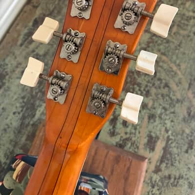 1965 - 1967 Eko Model 200 - OHSC - Very Nice image 12