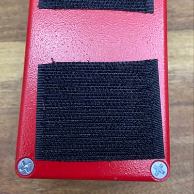 MXR M102 Dyna Comp 1995 - Present - Red image 5