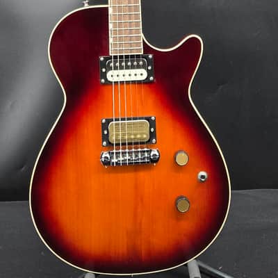 Gretsch Streamliner™ Jet™, Laurel Fingerboard, Duo-Tone Burst image 2