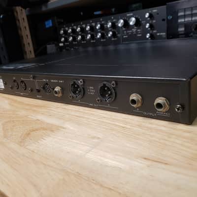 GS-6 Guitar Preamp and Multi Effects, Serviced image 6